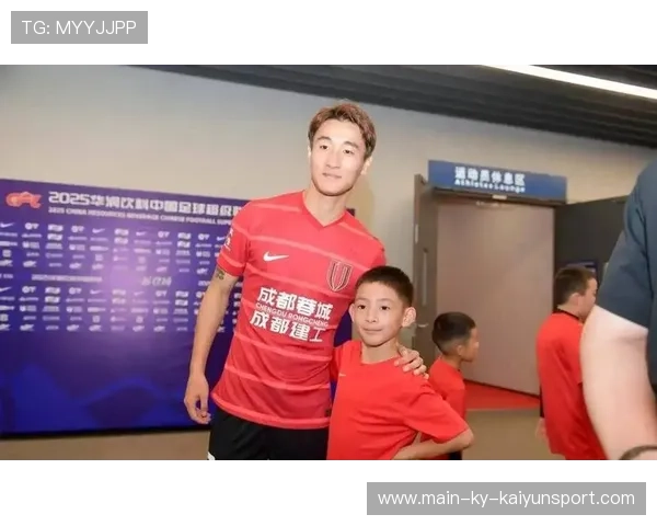 成都蓉城传控体系成型球队耐心十足，成都蓉城转会